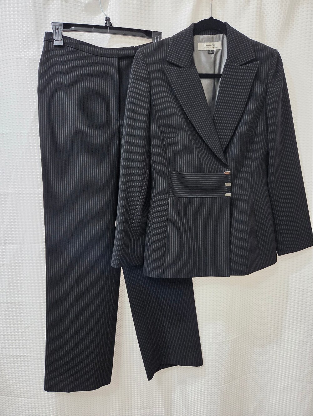 Tahari Classic Pinstripe Two-Piece Suit - Black Womans Size 6
